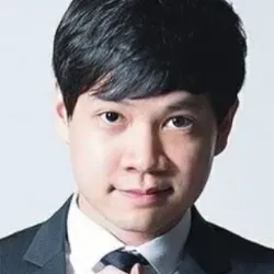 tu anh Nguyễn Tú Anh